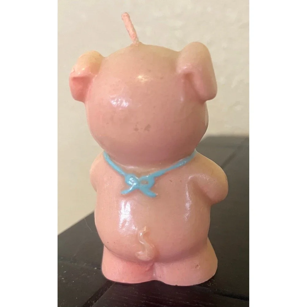Vintage Cheerful Critters Pig Candle